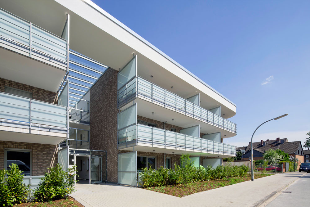  In der Helle: Neubauprojekt, 20 cm WDVS mit Klinkerriemchen und Kratzputz, System Brillux | Foto: Brillux, Roland Borgmann 